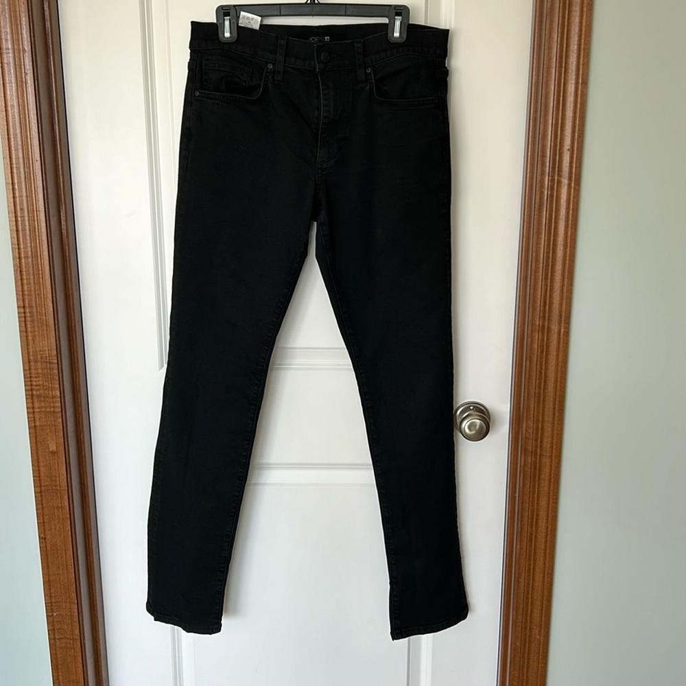 Joe’s Jeans slim straight black denim, 31
